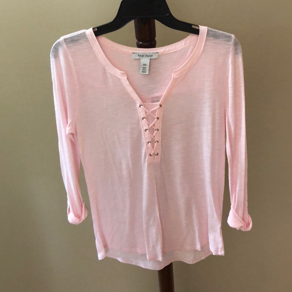 White House black market top